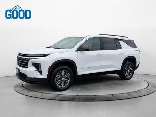 Summit White 2026 Chevrolet Traverse LT