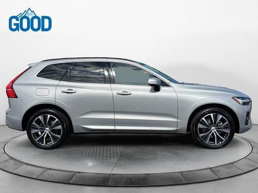 2022 Volvo XC60 B5 Momentum