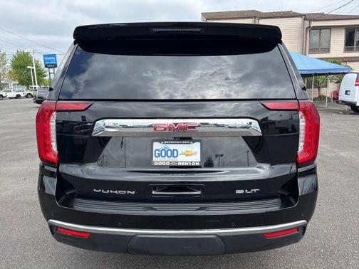Black 2024 GMC Yukon SLT