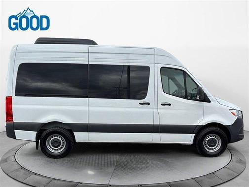 2024 Mercedes-Benz Sprinter 2500 144 WB Standard Roof Passenger