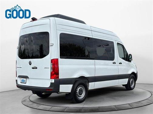 2024 Mercedes-Benz Sprinter 2500 144 WB Standard Roof Passenger