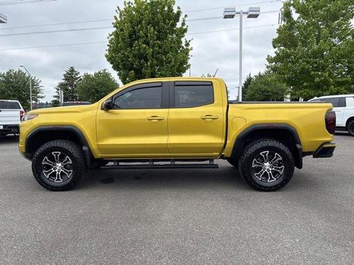 Gold 2024 GMC Canyon AT4