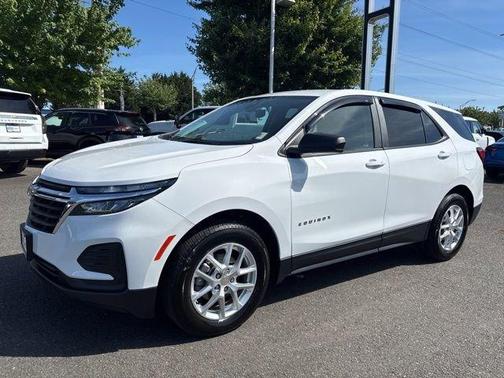 Summit White 2024 Chevrolet Equinox LS