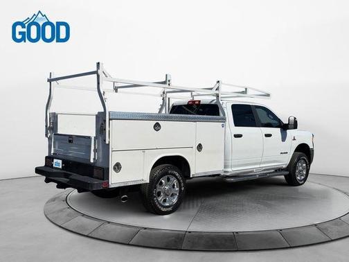 Bright White Clearcoat 2023 RAM 3500 Big Horn