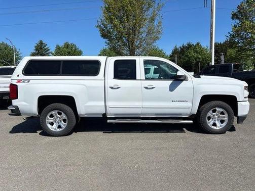 Summit White 2019 Chevrolet Silverado 1500 LD LT