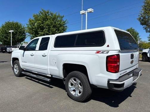 Summit White 2019 Chevrolet Silverado 1500 LD LT