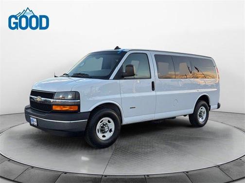 2017 Chevrolet Express 3500 LT