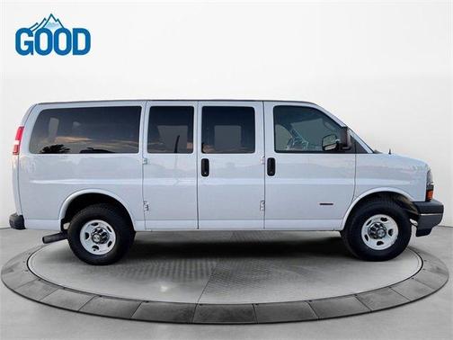 2017 Chevrolet Express 3500 LT