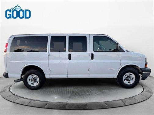 2017 Chevrolet Express 3500 LT