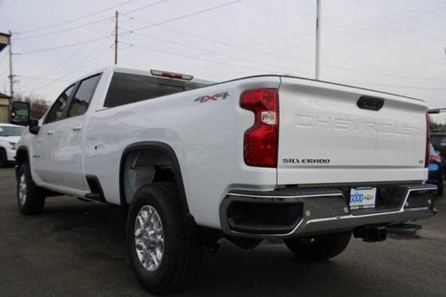2025 Chevrolet Silverado 3500 LT