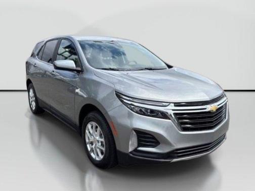 Sterling Gray Metallic 2024 Chevrolet Equinox LT