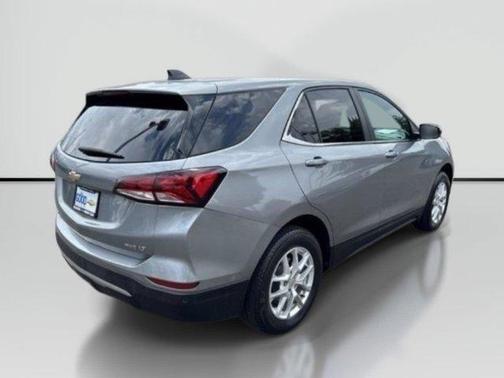 Sterling Gray Metallic 2024 Chevrolet Equinox LT