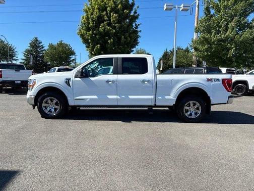 White 2023 Ford F-150 XLT