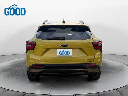 Nitro Yellow 2024 Chevrolet Trax ACTIV