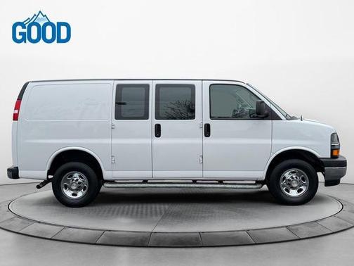 2024 Chevrolet Express 2500 Work Van
