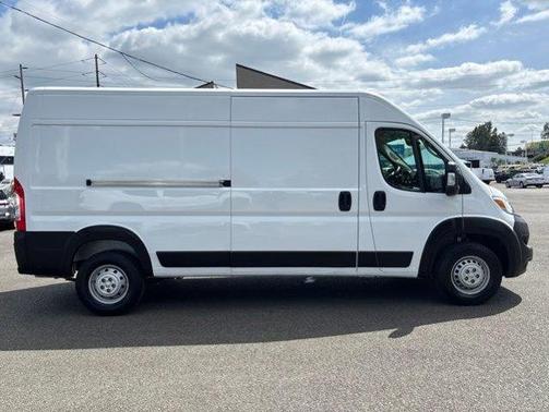 Bright White Clearcoat 2023 RAM ProMaster 3500 High Roof