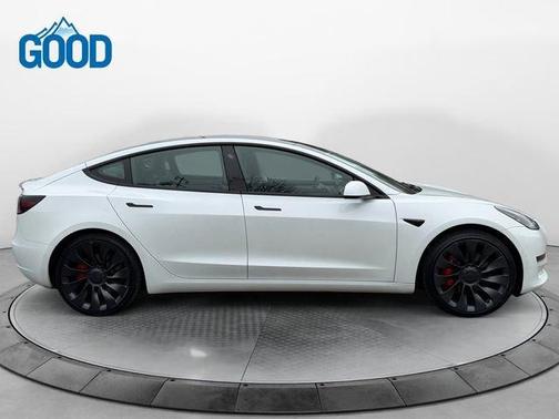 2022 Tesla Model 3 Performance