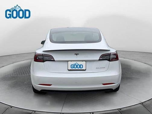 2022 Tesla Model 3 Performance