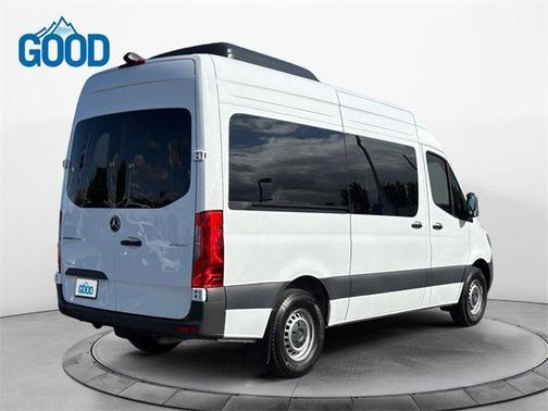 2024 Mercedes-Benz Sprinter 2500 144 WB Standard Roof Passenger