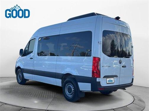2024 Mercedes-Benz Sprinter 2500 144 WB Standard Roof Passenger