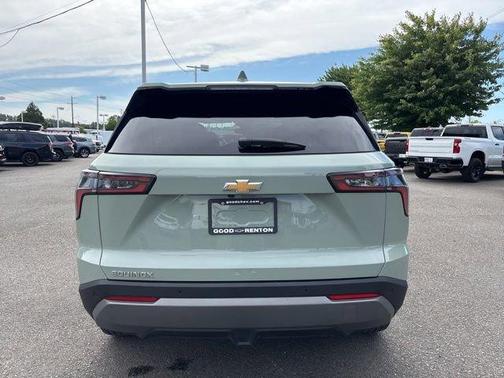 Green 2026 Chevrolet Equinox LT