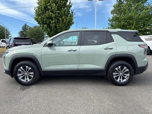 Green 2026 Chevrolet Equinox LT