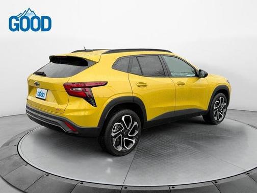 Nitro Yellow 2025 Chevrolet Trax 2RS