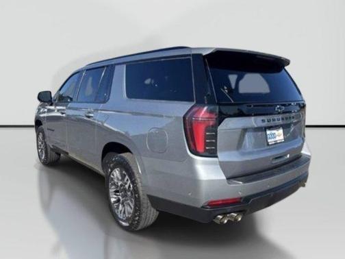 Sterling Gray Metallic 2025 Chevrolet Suburban Z71