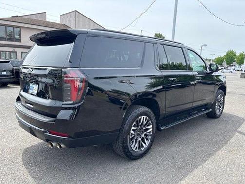 Black 2025 Chevrolet Suburban Z71