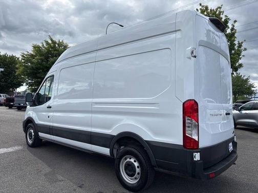 Oxford White 2023 Ford Transit-250 Base