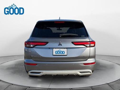 2024 Mitsubishi Outlander SE Black Edition