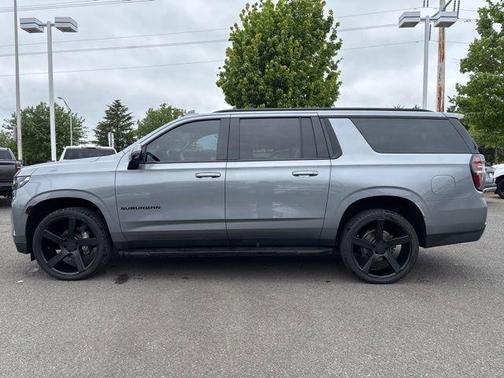 Satin Steel Metallic 2022 Chevrolet Suburban RST