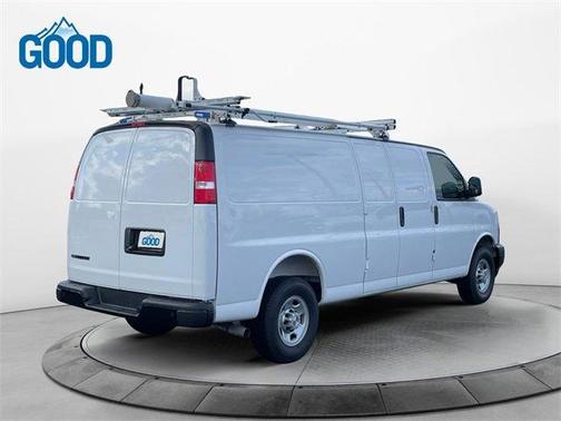 2025 Chevrolet Express 2500 Work Van
