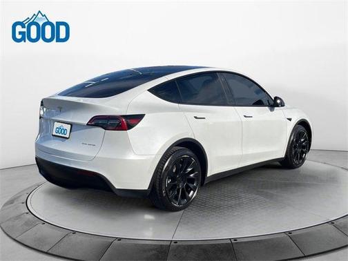 2022 Tesla Model Y Long Range