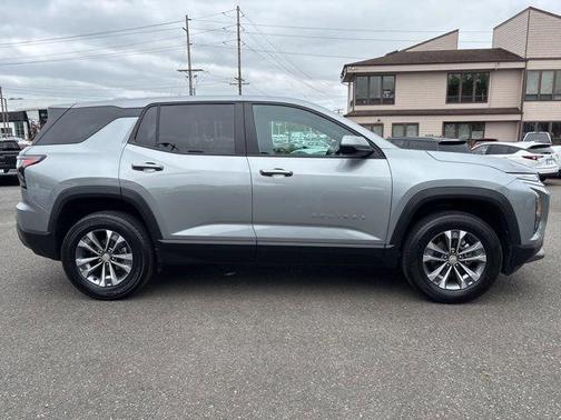 Sterling Gray Metallic 2025 Chevrolet Equinox LT