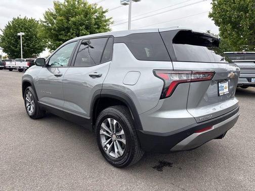 Sterling Gray Metallic 2025 Chevrolet Equinox LT