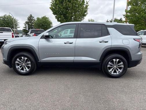 Sterling Gray Metallic 2025 Chevrolet Equinox LT