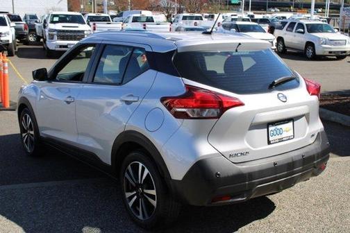 2020 Nissan Kicks SV
