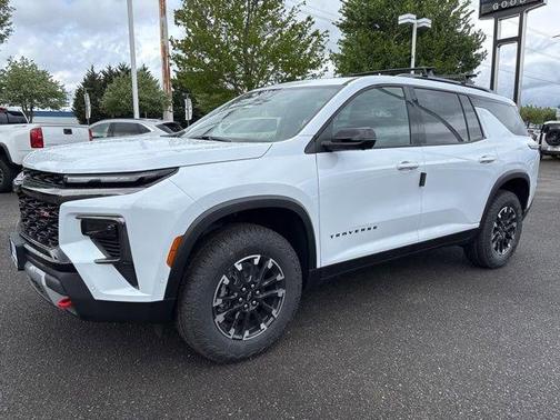 Polar White 2026 Chevrolet Traverse Z71