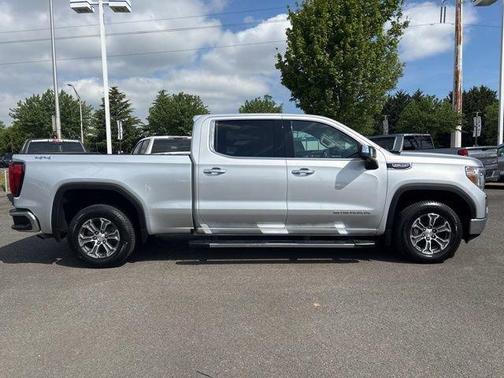 Quicksilver Metallic 2021 GMC Sierra 1500 SLT