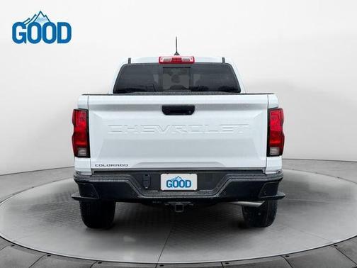 Summit White 2026 Chevrolet Colorado Trail Boss