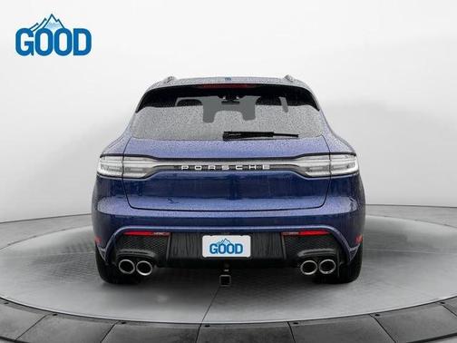 2022 Porsche Macan Base