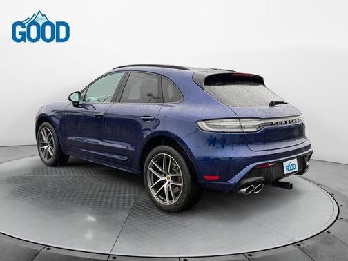 2022 Porsche Macan Base
