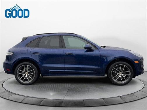 2022 Porsche Macan Base