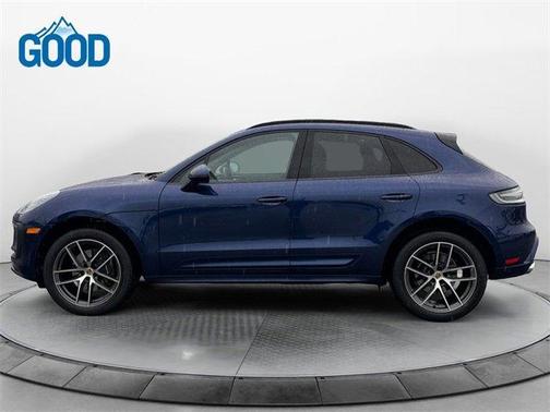 2022 Porsche Macan Base