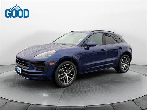 2022 Porsche Macan Base