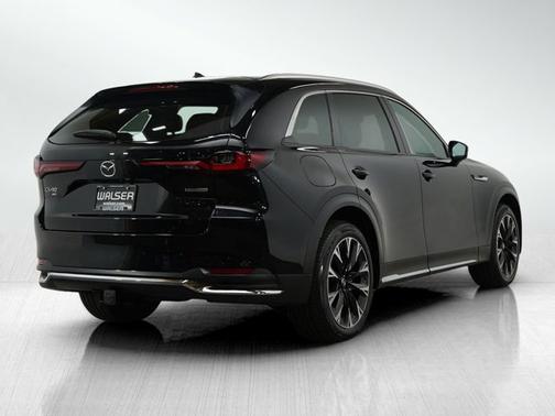 2024 Mazda CX-90 PHEV Premium Plus