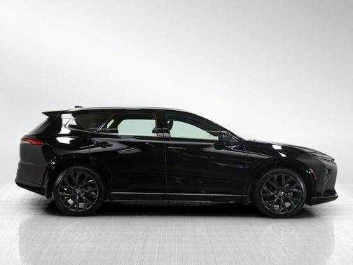 2025 Toyota Crown Signia Limited