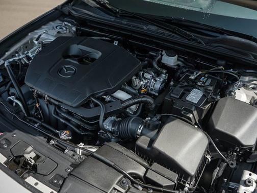 2025 Mazda Mazda3 2.5 S Preferred