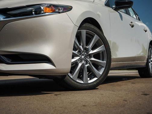 2025 Mazda Mazda3 2.5 S Preferred